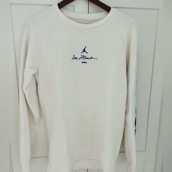 Jordan Nike Men's Legacy Crew White Mens Small - Picture 2 of 12